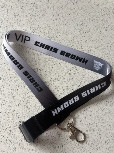 Chris brown genuine vip - brown,